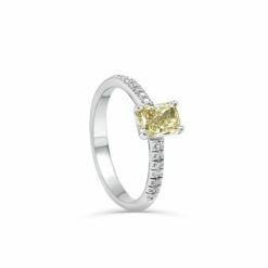 ESMERALDA FANCY DIAMOND RING