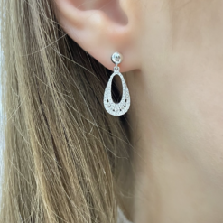 TEARDROP EARRINGS