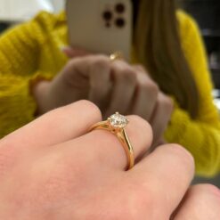 FAINT BROWN SOLITAIRE RING