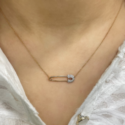 SAFETY PIN NECKLACE