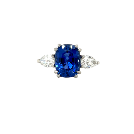 ARIELLE SAPPHIRE RING