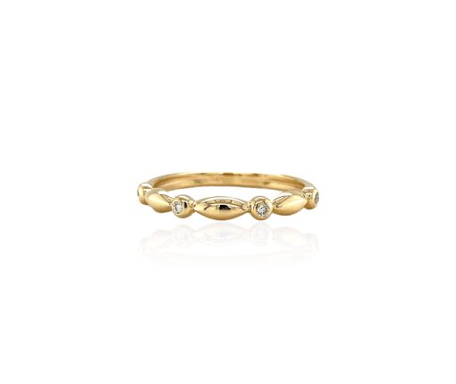 WAVY ETERNITY RING